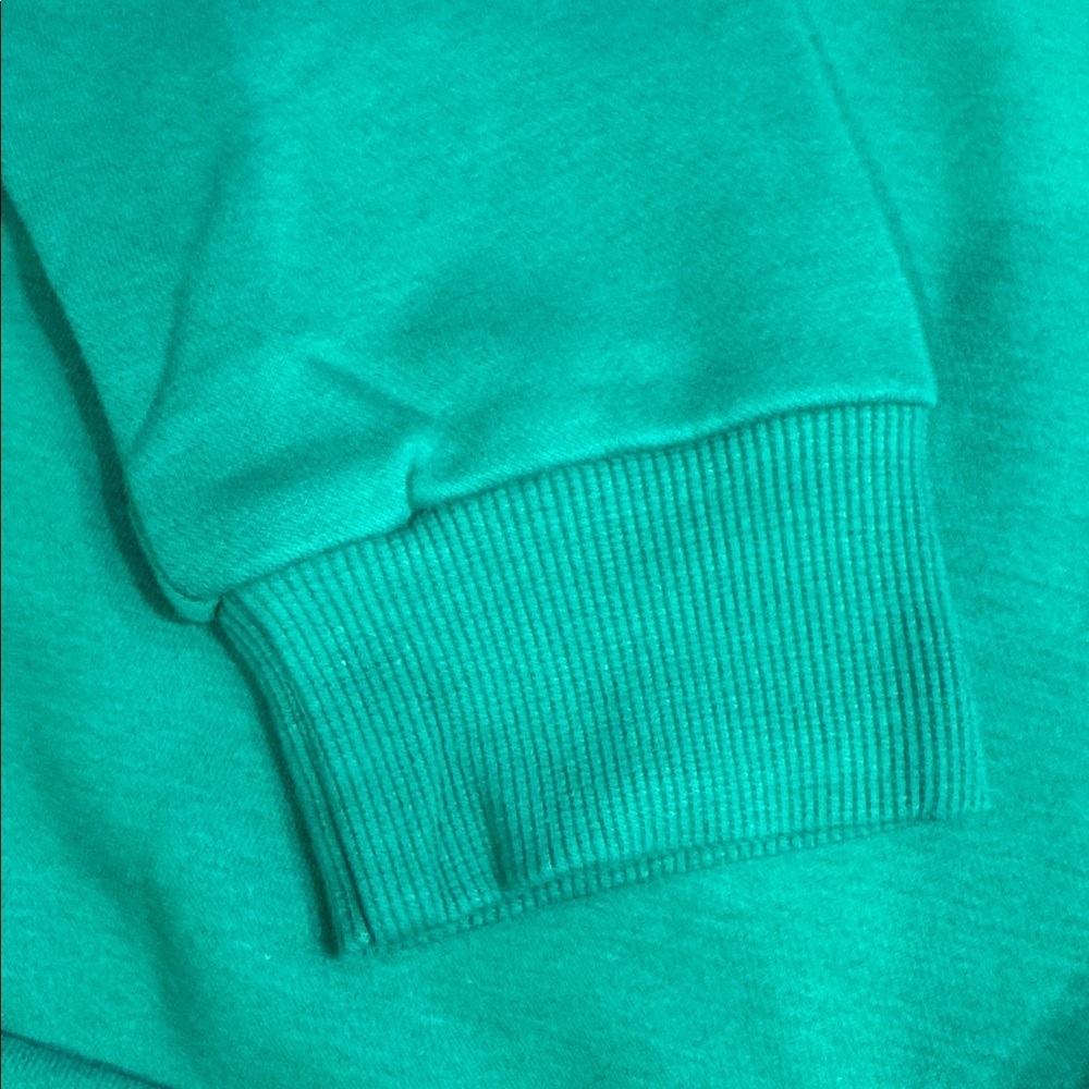 NWT Lucky Shamrock St. Paddy’s Soft Embellished Crewneck Sweatshirt Green Small - Picture 7 of 8